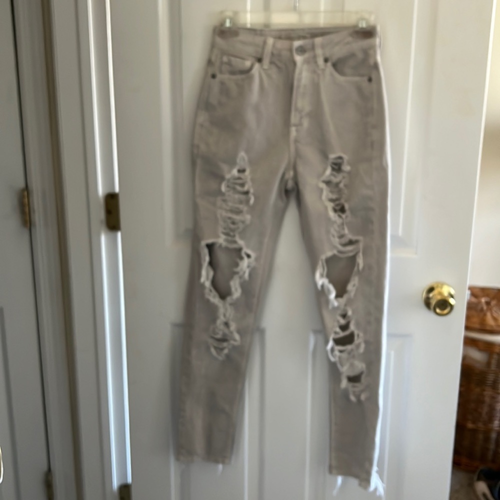 American Eagle high rise straight jeans
